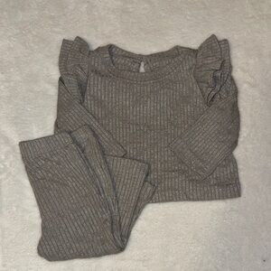 Baby GAP Ribbed Knit Two-Piece Set in Heather Gray